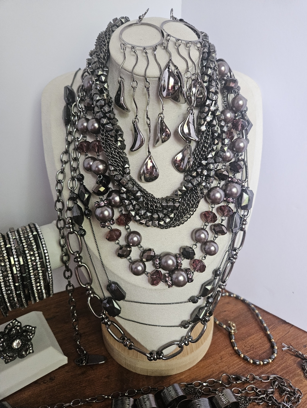 Gunmetal And Silver-tone Jewelry Lot Estate Vintage To Modern Chains And Beads - Picture 3 of 7